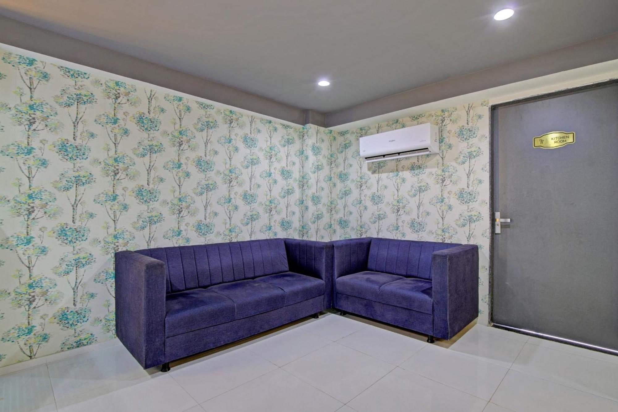 Collection O De'Pearl Hotel Surat Luaran gambar